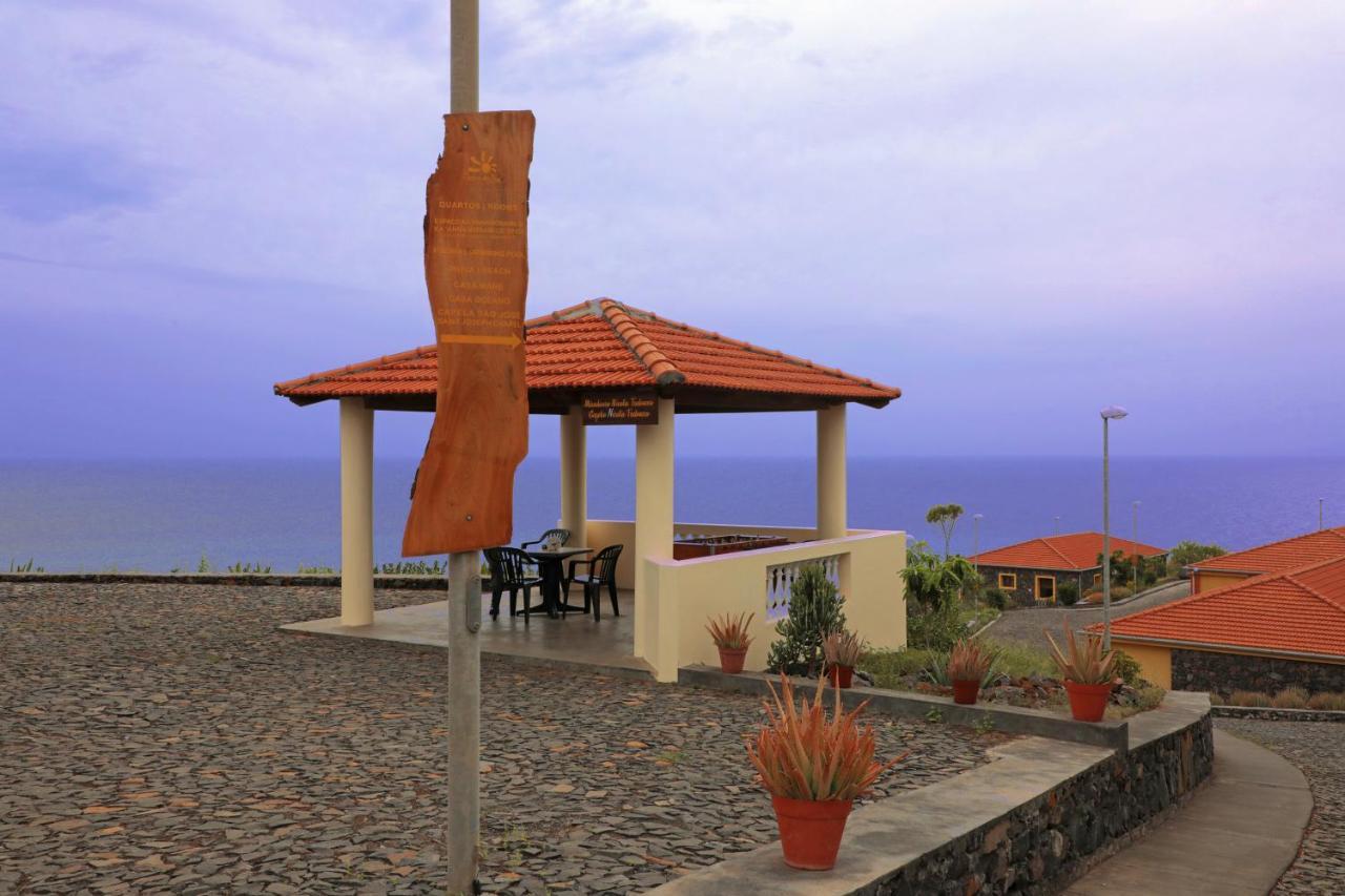 Casas Do Sol Hotel Сао Филипе Екстериор снимка