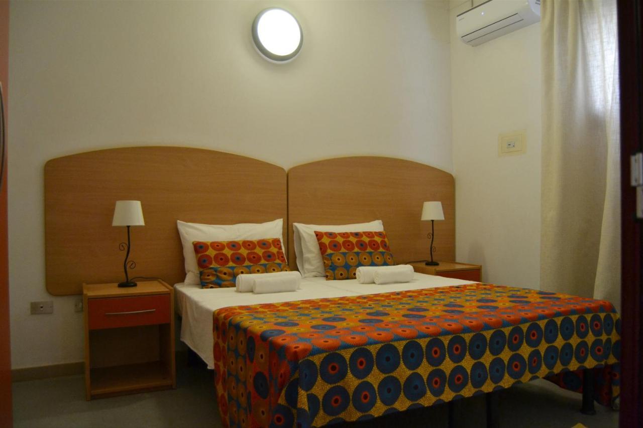 Casas Do Sol Hotel Сао Филипе Екстериор снимка